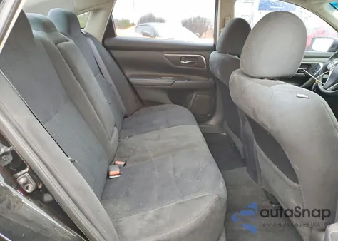 2015 Nissan Altima 2.5 z USA, uszkodzony, nr VIN 1N4AL3AP0FN383819